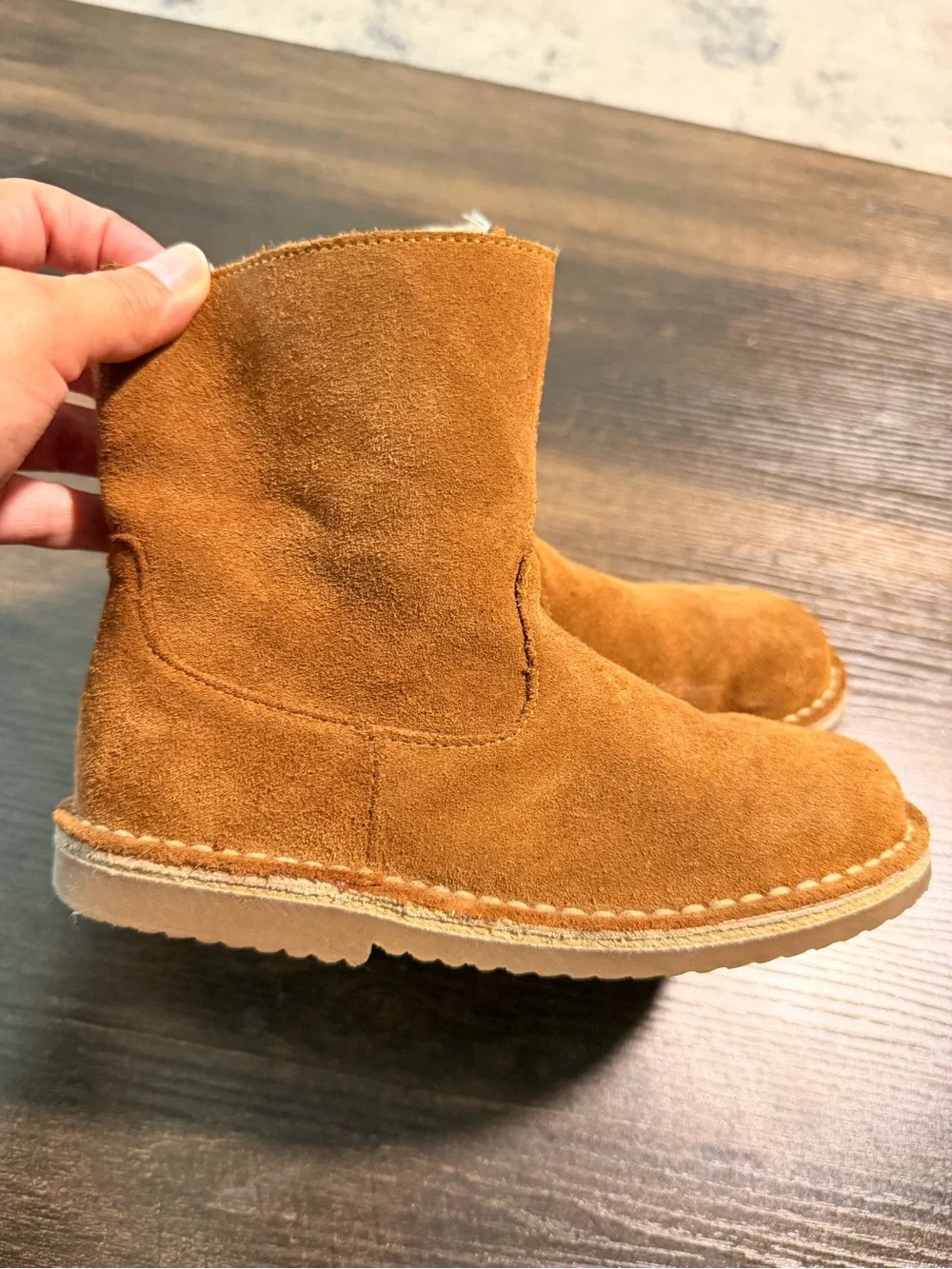 Mini Boden Brown Suede Kids Boots with Pink Zipper